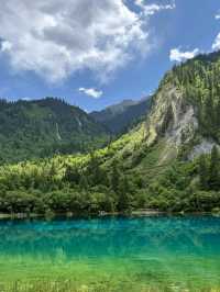 Jiuzhaigou: China’s Hidden Paradise of Colors
