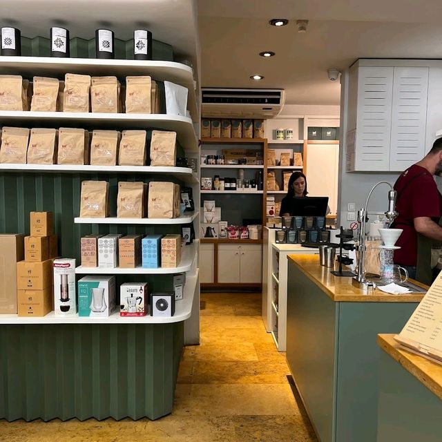 lovely hotel and cafe