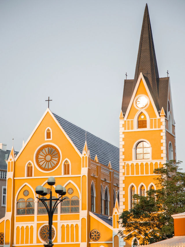 📍 Melania Town – Shenzhen European Village