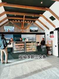 後悔應該要吃更多，買多三文魚手信
