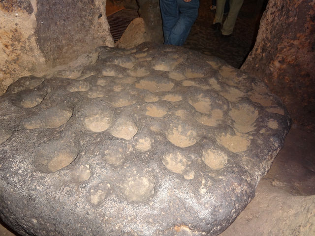 The Ark in the Earth's Core: How Kaymaklı Vertically Folded an Entire City to Evade Apocalypse