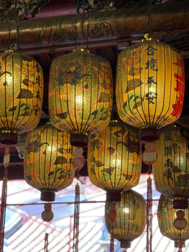 《香煙裊裊、古樑沉靜，宜蘭昭應宮以兩百年時光，見證城市變遷，也庇佑世代安穩》