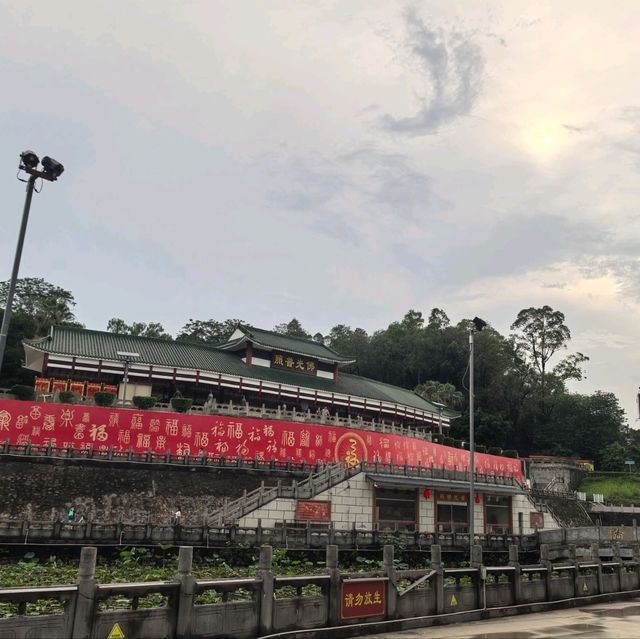 佛山秋日寺廟漫步人文之選|三水大佛 & 本煥寺 佛山秋日寺廟漫步人文之選|三水大佛 & 本煥寺