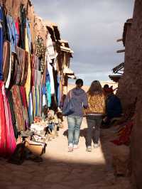 หมู่บ้านโคลนในหุบเขาแอตลาส ที่ฮอลลีวูดเลือกเป็นฉาก