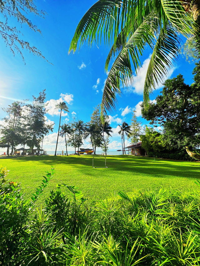 Tropical Days at Shangri-La Golden Sands, Penang
