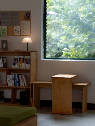 🪵A Scenic Cafe Perfect for Reflection - HahaSa Cafe