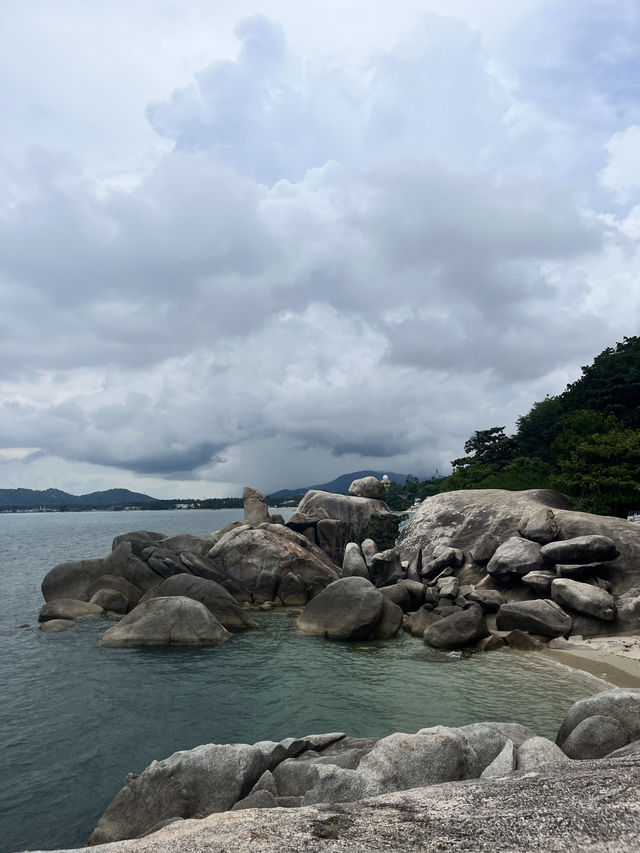 📍 หินตาหินยาย เกาะสมุย จังหวัดสุราษฎร์ธานี