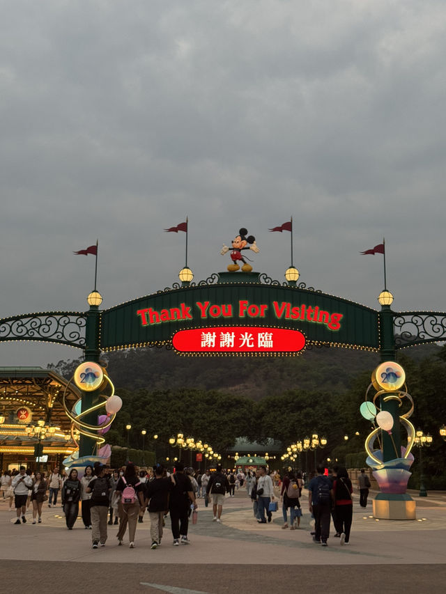 Christmas vibes in Hongkong Disneyland