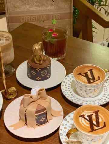 LV The Place Bangkok - Le Café Louis Vuittonのおすすめガイド2026年