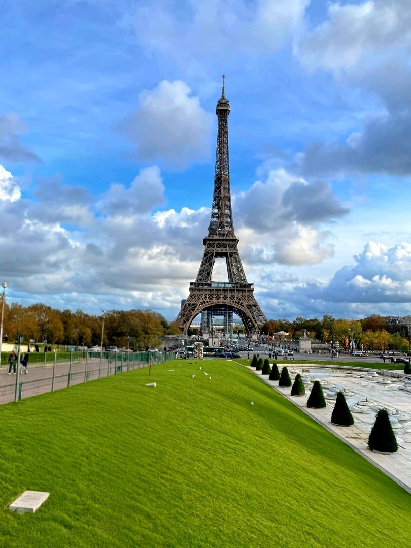 エッフェル塔：パリの究極の象徴✨🇫🇷 | Trip.com パリ