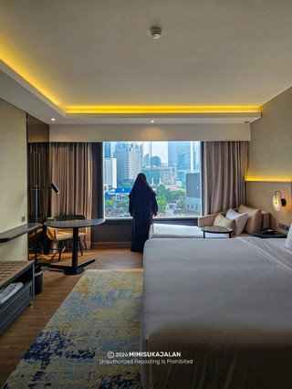 SIAPA BILANG HOTEL DI PUSAT KOTA JAKARTA INI CUMA BUAT BISNIS AJA?