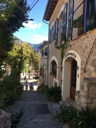🏘️ Valldemossa: The Stone Village That Inspired Chopin