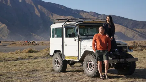 🌋【Brahma, Indonesia】Roaming through volcanic basins! Unlock stunning safari adventure perspectives 🚙✨ — traveler post in East Java