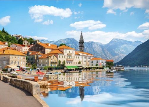 Perast, Montenegro 🇲🇪 — A Fairytale Village Beside the Adriatic Sea!