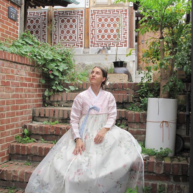 Back in time at Bukchon Hanok village