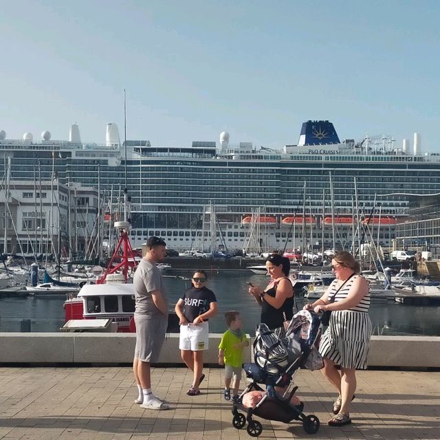 La Coruña Port well established for tourists cruiship 