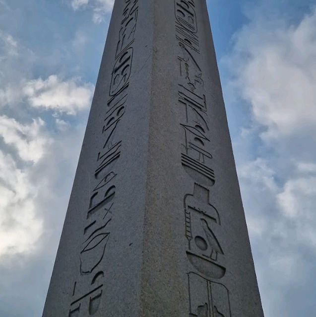 🗼🌍 Explore the Iconic Obelisk of Theodosius in Istanbul! 🌆✨


