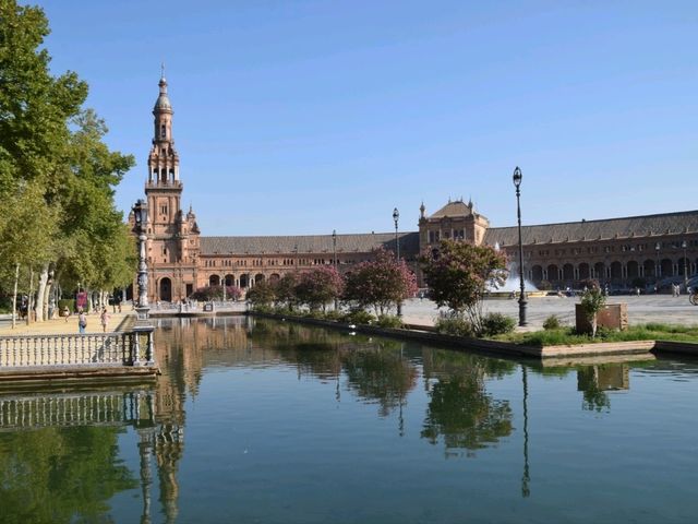 Amazing views of Plaza de España in Seville 🇪🇸