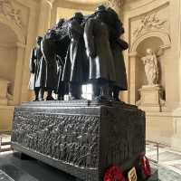 The most famous tomb in France 🇫🇷