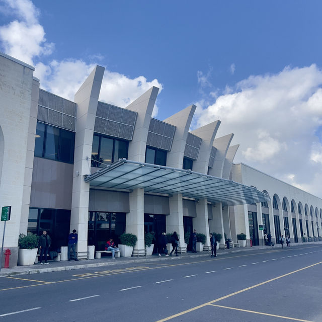 Flying to Malta?
