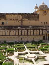 Amber Palace, Jaipur: A Majestic Fortification of Rajasthan