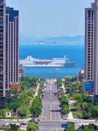 :Sea Breeze, Squares, and Seafood — A Day in Dalian’s Coastal Charm