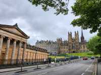 Edinburgh: Magic, History, and Vibes