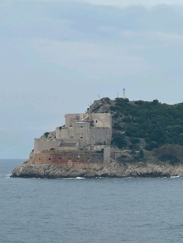 Top 5 Attractions in Kotor: A Halloween Adventure