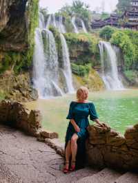 Город построенный на водопаде