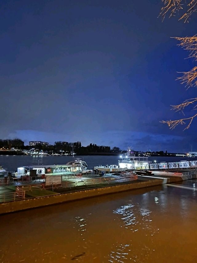 Antwerp After Dark: Sexiest Skyline in Belgium Antwerp After Dark: Sexiest Skyline in Belgium