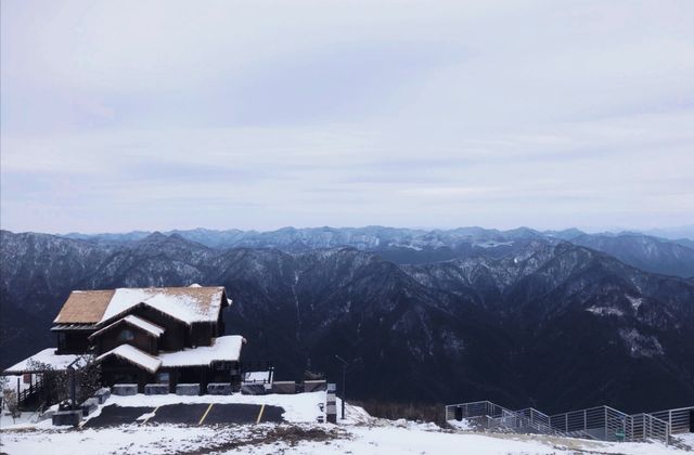 不會還有人不知道這個滑雪寶地吧！！