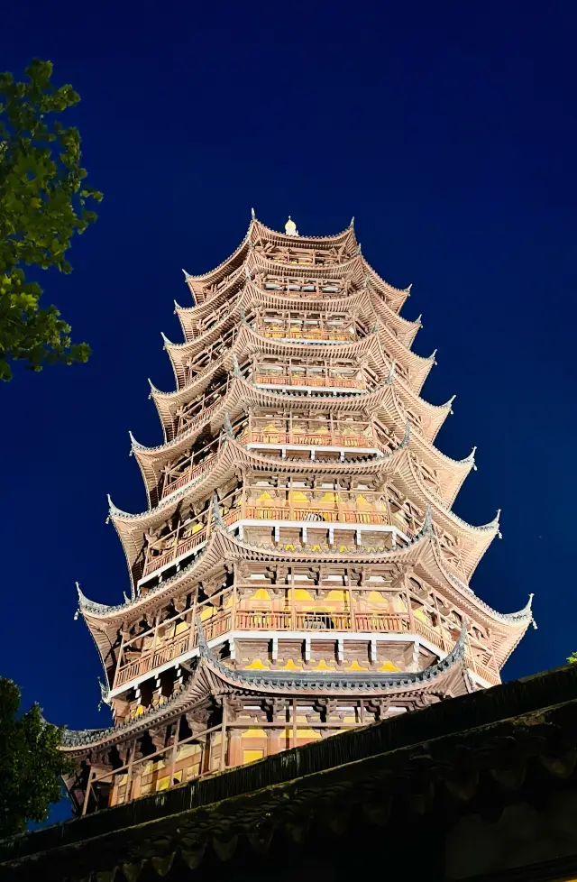 Suzhou  Baita Baoen Temple