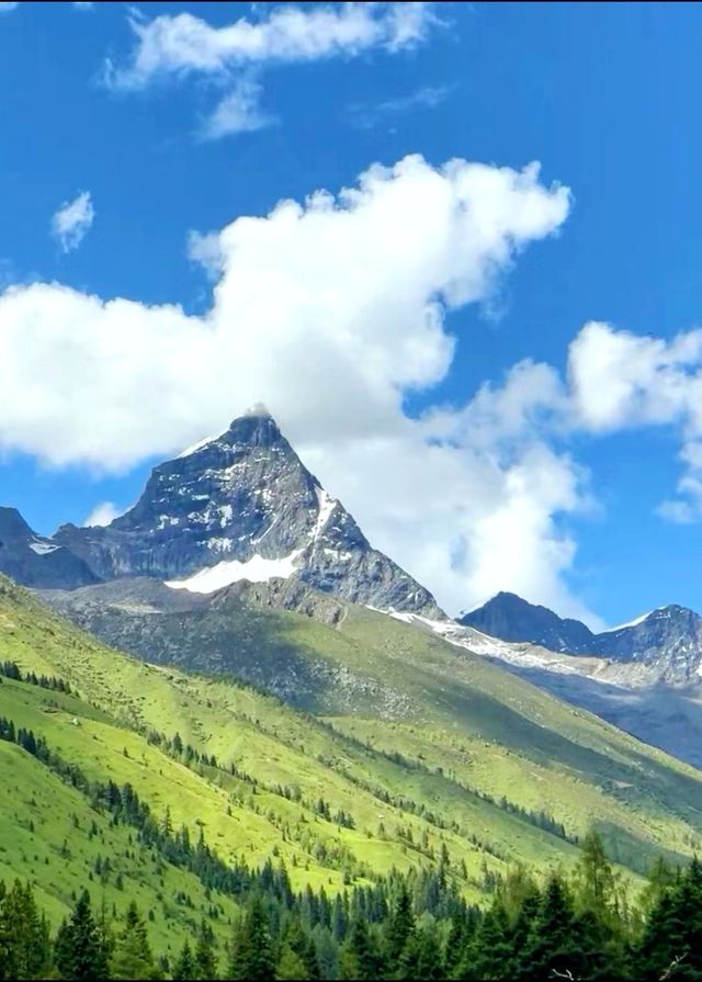 四川 小金縣 四姑娘山 5A級景區