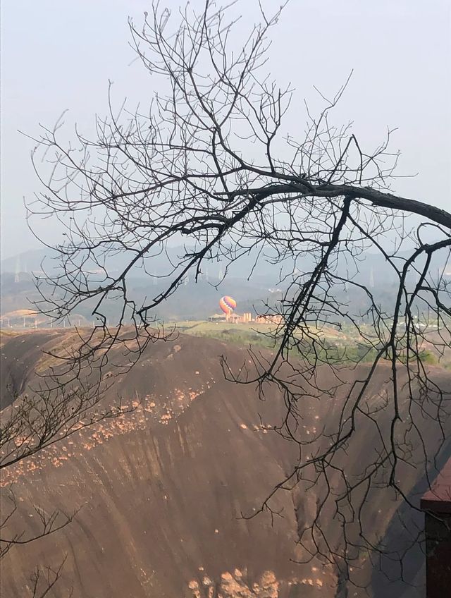 高椅嶺去了，建議恐高的千萬別去!!!（雞鳴般的尖叫!!!）