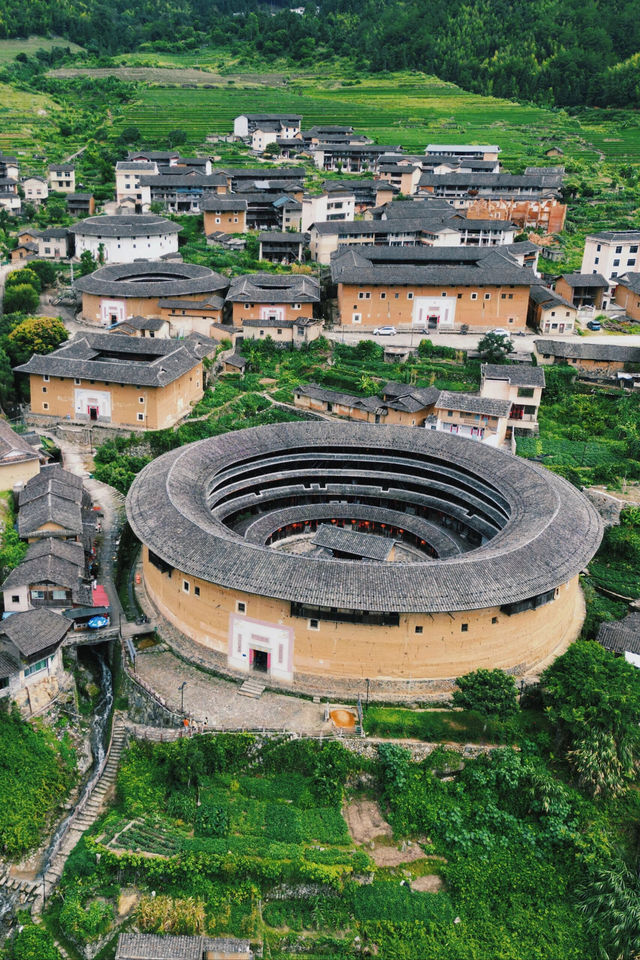 龍巖初溪土樓｜抵達神之圍樓