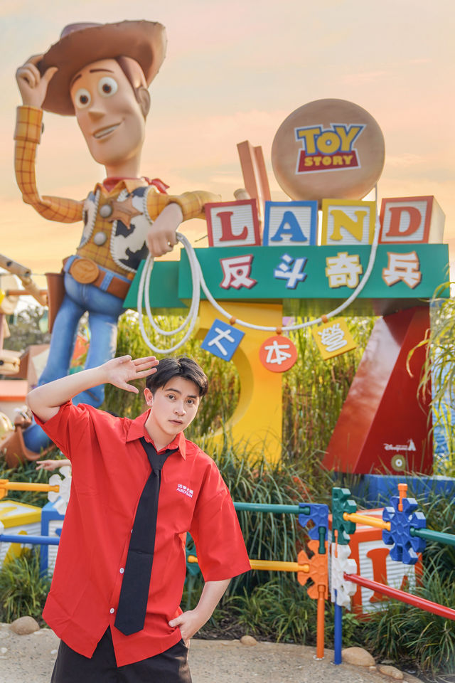 拜託！香港迪士尼超出片機位還有人不知道？