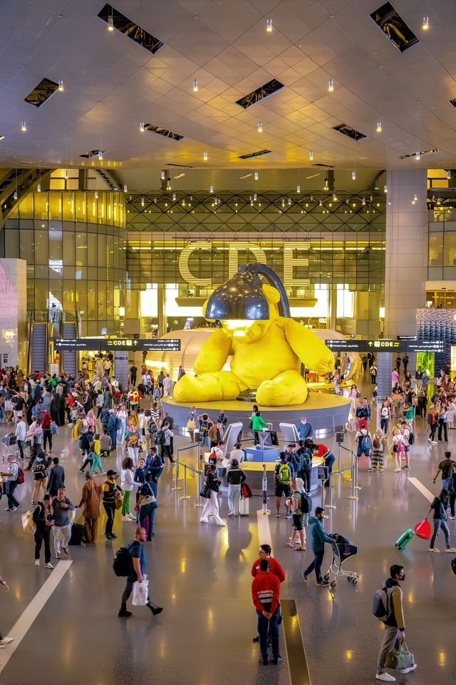只有8小時轉機多哈，但我不想錯過這個免簽國