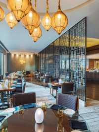 🌟 Mumbai Marvels: St. Regis' Luxe Comforts 🌟