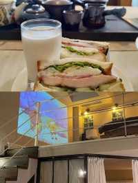 大連!  ! 星海廣場!  ! 不想退房值哭了