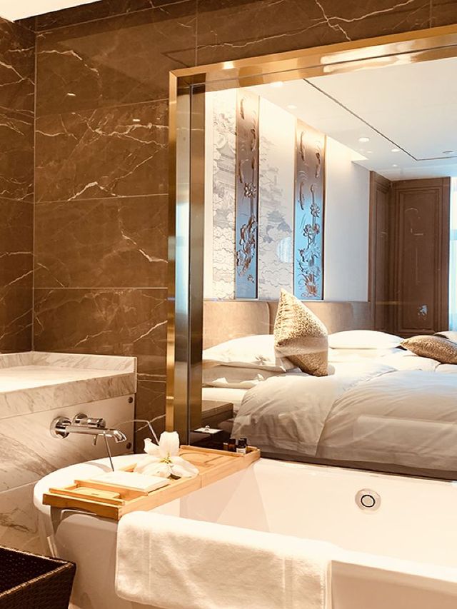 🌟 Baoying's Hidden Gem: Jinling Grand Hotel ✨