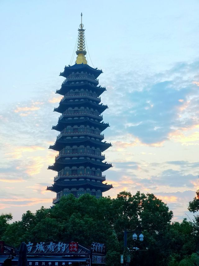 金華萬佛塔
