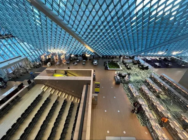 Explore Seattle | Central Library.