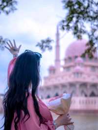 Pink Mosque in Kuala Lumpur is Lovely🧡❤️