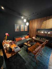 巴黎寶藏酒店 COQ Hotel Paris   酒店評分：4.5/5  獲獎情況：多次獲得優。
