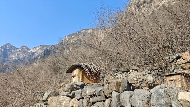 野外徒步：沁龍峽環繞