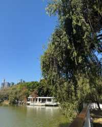 人民公園：邂逅愜意，暢享休閒時光