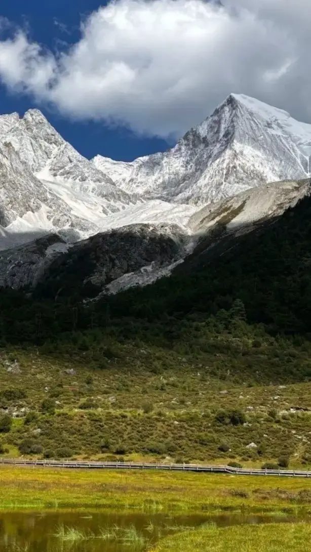 다오청 야딩: 설산 아래 티베트의 비경, 마음의 순례 여행