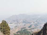 期待寒冬過去，看銀山塔影映春光