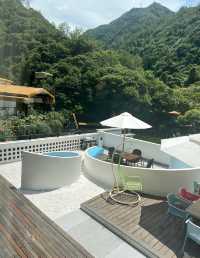 麗江——坐忘谷仙居美宿