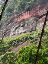 Don't miss this place when you go to Leshan!